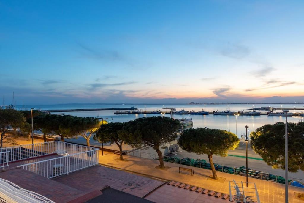 Merce 30-Amplia Casa De Vacaciones Con Vistas Al Mar Roses Exteriér fotografie